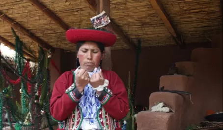 Weaving in the Sacred Valley