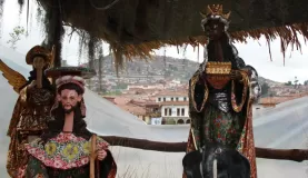 Intrecate statues in Cusco