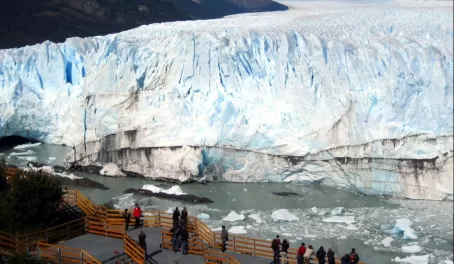 Perito Moreno Glacier walkway view