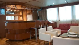 Bar area on the Queen of Galapagos