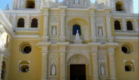 Inglesia de Nuestra Senora de la Merced-only big church not 