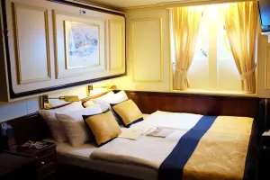 Royal Clipper Cabin Category 4