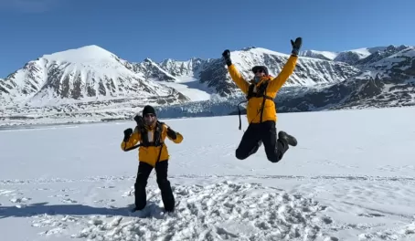 Jumpshot in Svalbard.
