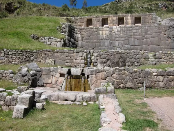 Tambomachay (The Bath of the Inca)