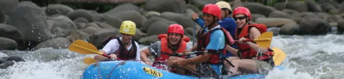 Rafting in Sarapaqui River