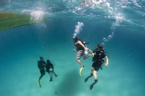 Experience Scuba Diving in Nuarro