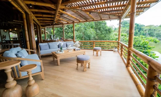 Passengers Lounge in La Selva Ecolodge