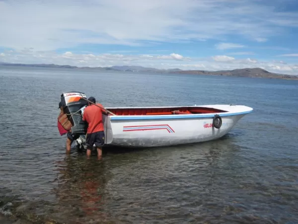 Kayaking at Llachon, Lake Titicaca - support boat