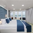 Upper deck Premium suite