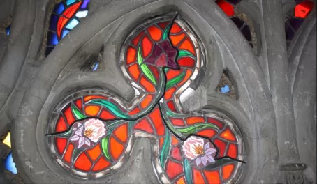detail of the rose window