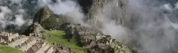 Fog over the ruins