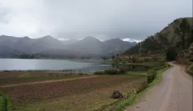 Mountain Biking from Chinchero around the lake