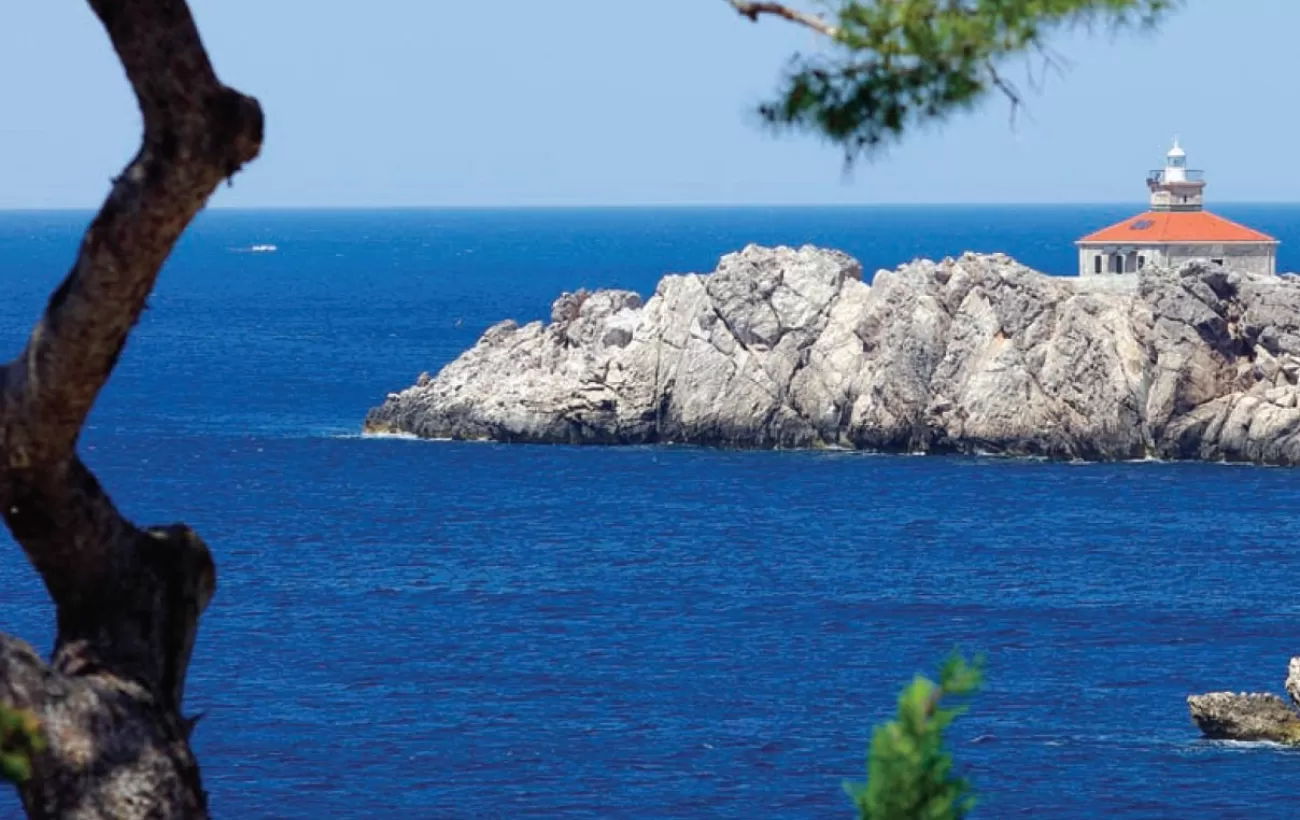 Cruise the Dalmatian Islands on your luxury cruise