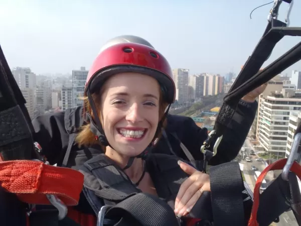Me esposa paragliding over Lima