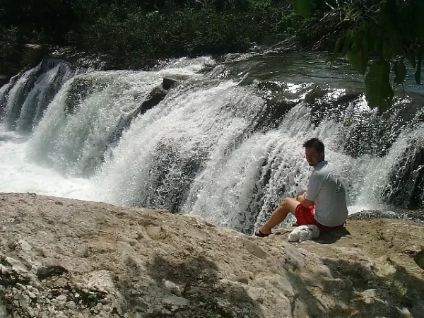 Santa Cruz Waterfall in Belize