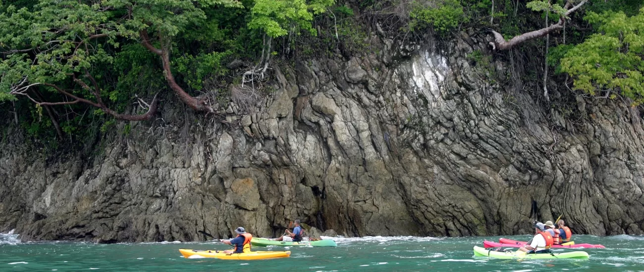 Kayaking the Central Pacific coast in Costa Rica