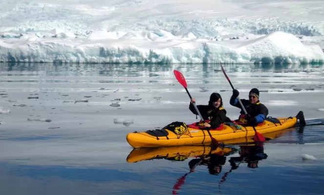 Kayak Antarctica