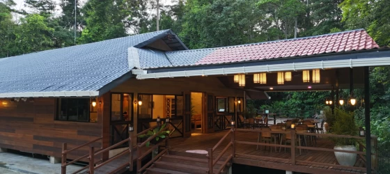 Utan Rainforest Lodge