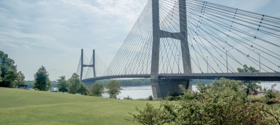 Bridge across the Mississippi at Cape Girardeau