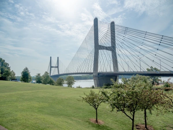 Bridge across the Mississippi at Cape Girardeau