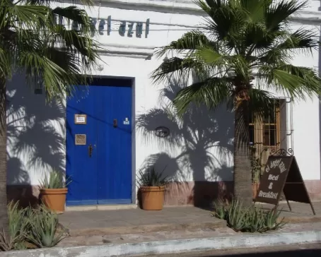 Your hostess will give a warm welcome at El Angel Azul, your Bed &Breakfast Inn in La Paz