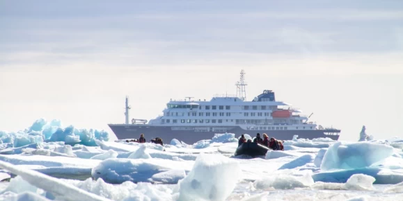 Hondius in Svalbard