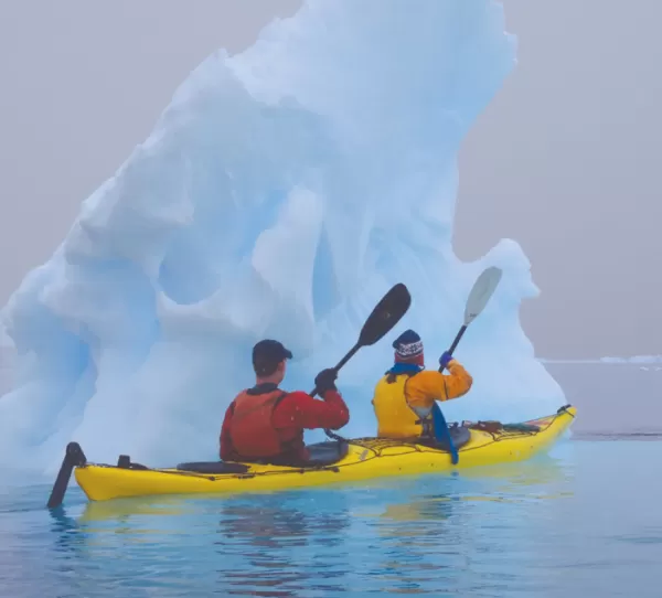 Experience kayaking on a polar expedition