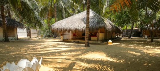 Standard tent exterior