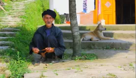 A local Chinese man
