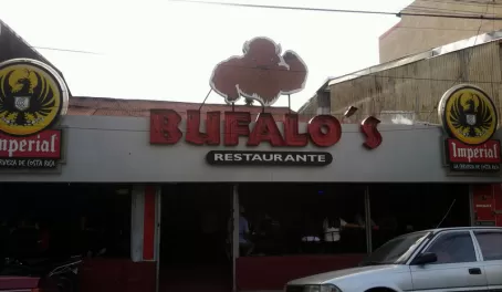 A beer & a bite at Bufalo\'s Restaurante in San Jose