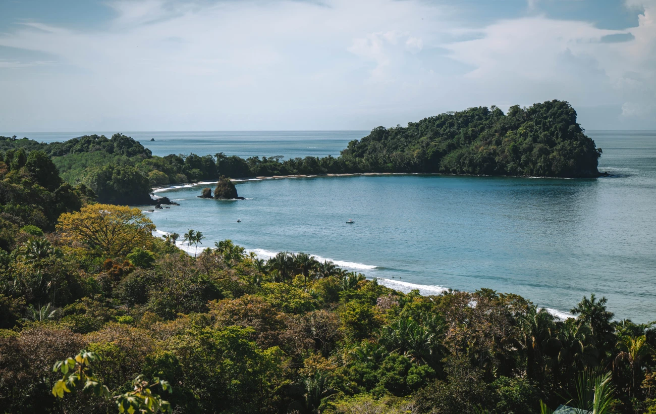 Ocean view of the edge of Manuel Antonio National Park, Costa Rica