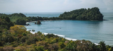 Ocean view of the edge of Manuel Antonio National Park, Costa Rica