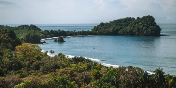 Ocean view of the edge of Manuel Antonio National Park, Costa Rica