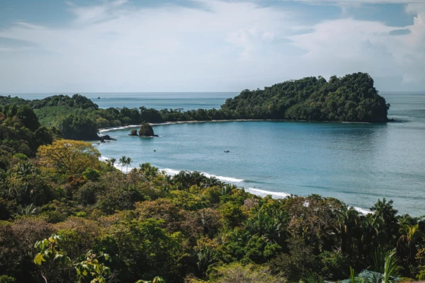 Ocean view of the edge of Manuel Antonio National Park, Costa Rica
