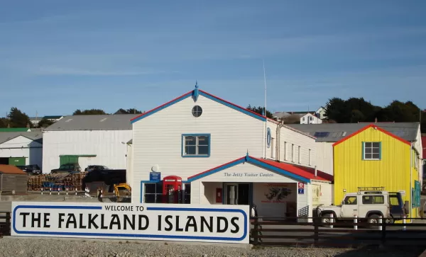 You will find Stanley a welcoming place on your Falkland Islands tour