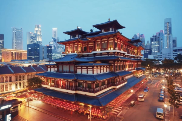 Buddha Toothe Relic Temple in Chinatown, Singapore