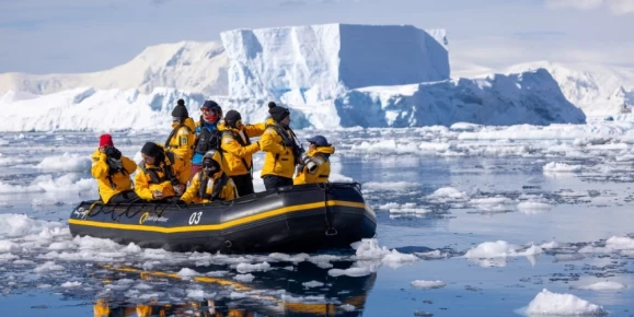 Zodiac cruise