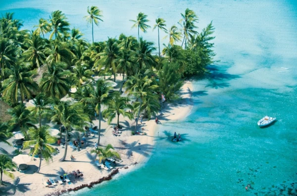 Beauty of Taha'a Island