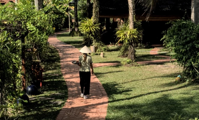 Hotel Grounds