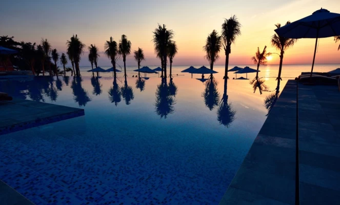 Infinity Pool