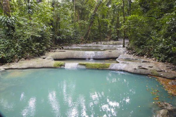 Seven Altars, Livingston