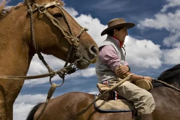 Horseback riding with Chilean huasos in Patagonia