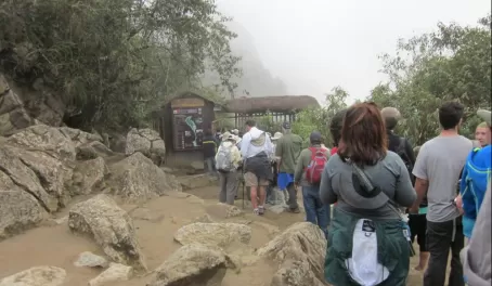 The line for Huayna Picchu