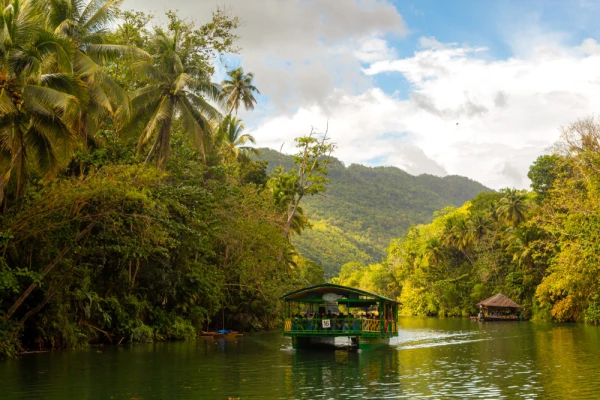 Bohol Loboc river cruise on Philippines