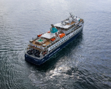 Douglas Mawson leaving Singapore on her way to Sydney