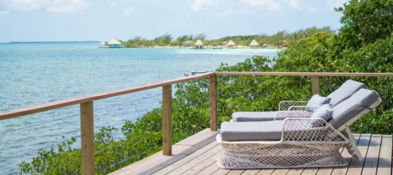 Penthouse oceanfront cabana balcony