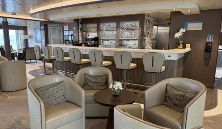 Latitude Bar & Lounge on the Ocean Explorer