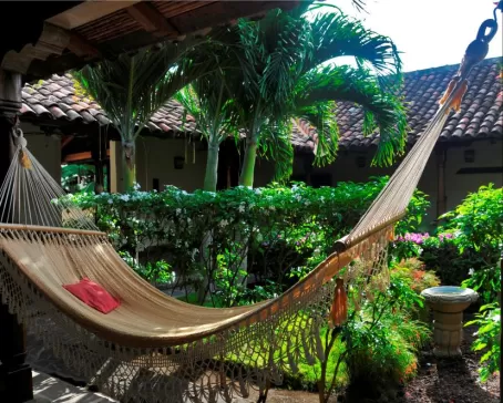 Enjoy Patio del Malinche's tropical gardens