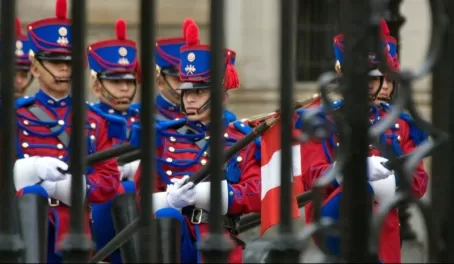 Lima - changing of the guard