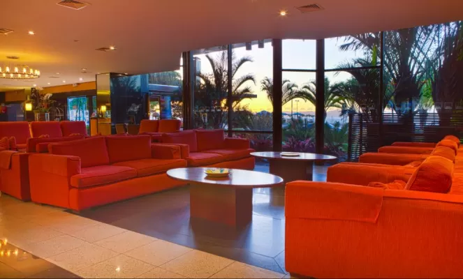 Relax in the lobby of Othon Palace